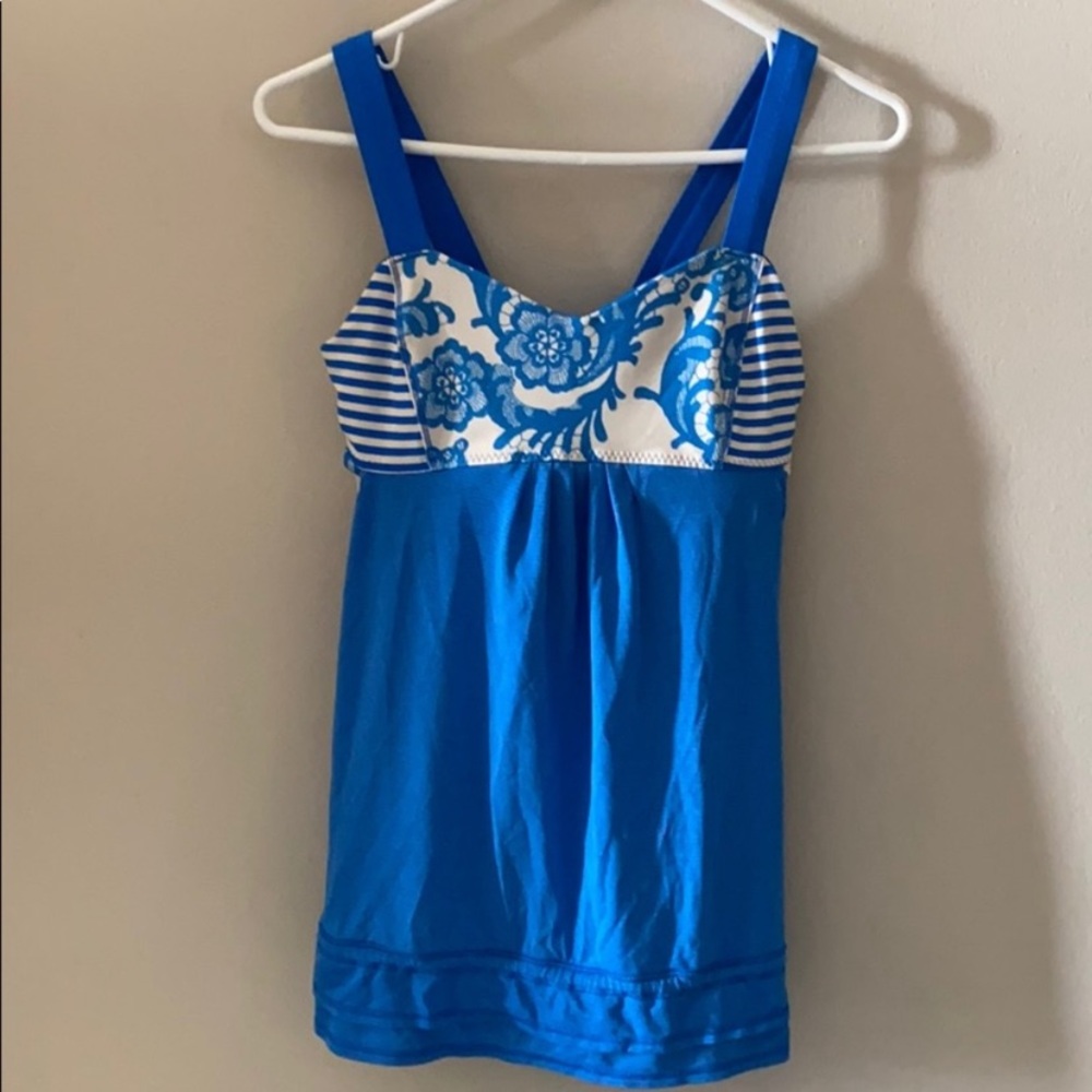 🌸free with purchase🌸 Lululemon Top